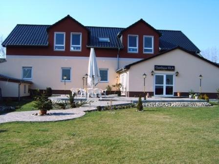 Gasthaus Ela Hotell Dahlewitz Exteriör bild